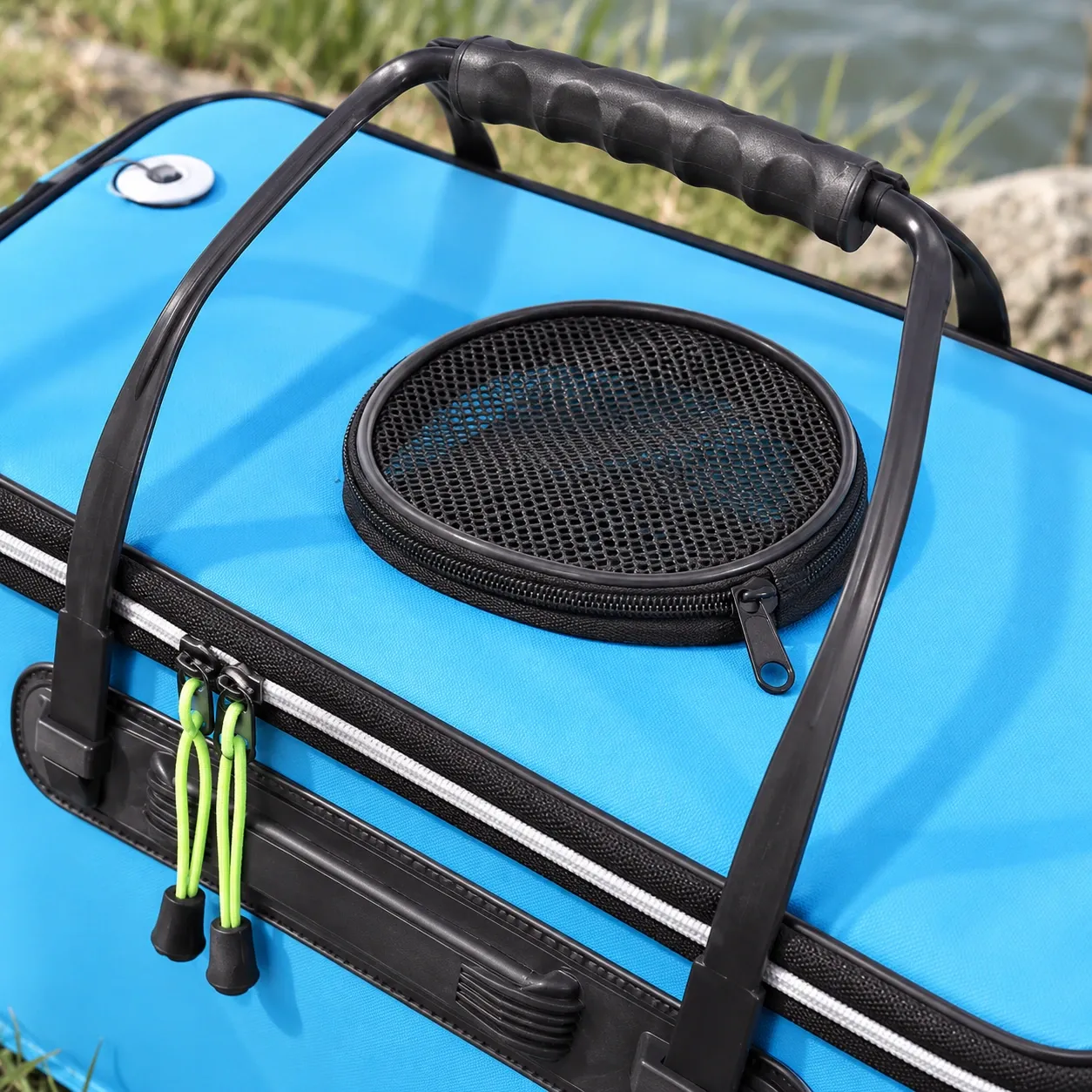 Rory Zip Fishing Bucket - Detail
