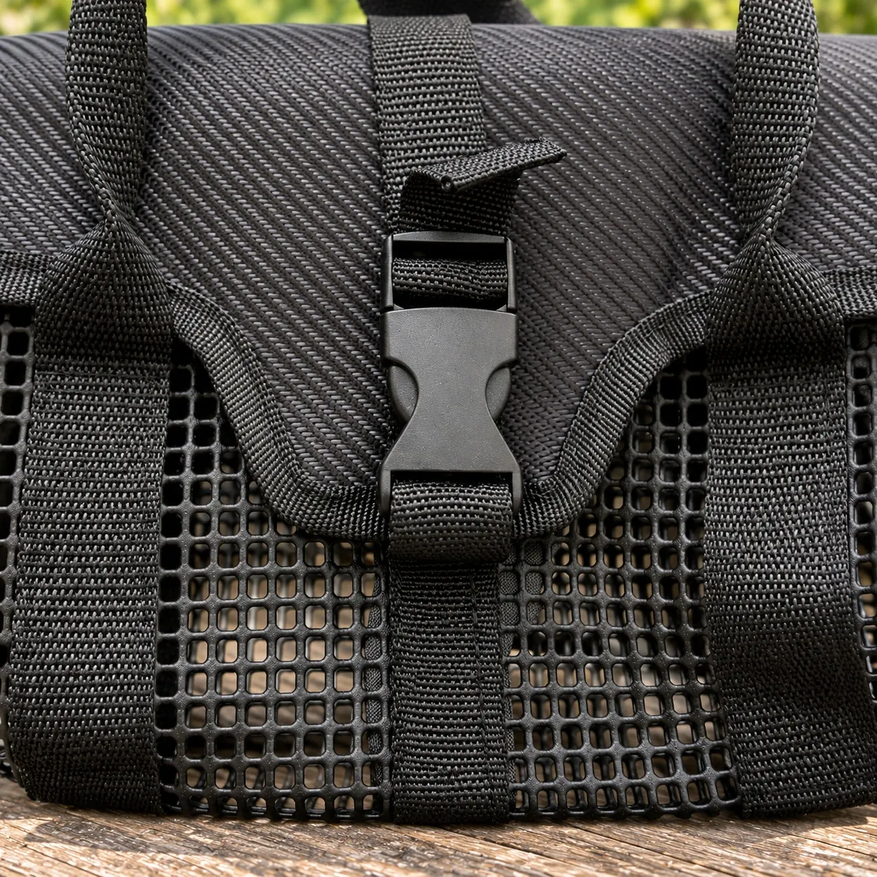 Ewan Mesh Jig Bag - Detail; jigs are for illustration and not included
