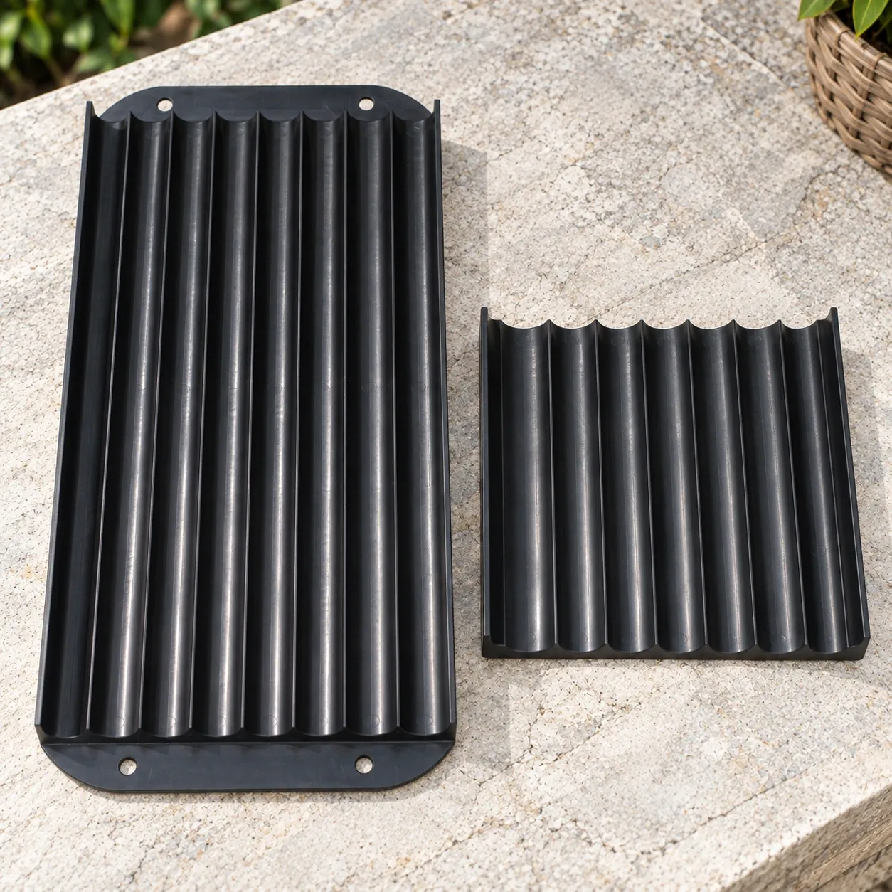 Pierce Boilie Rolling Table - 20 mm — matching parts separated