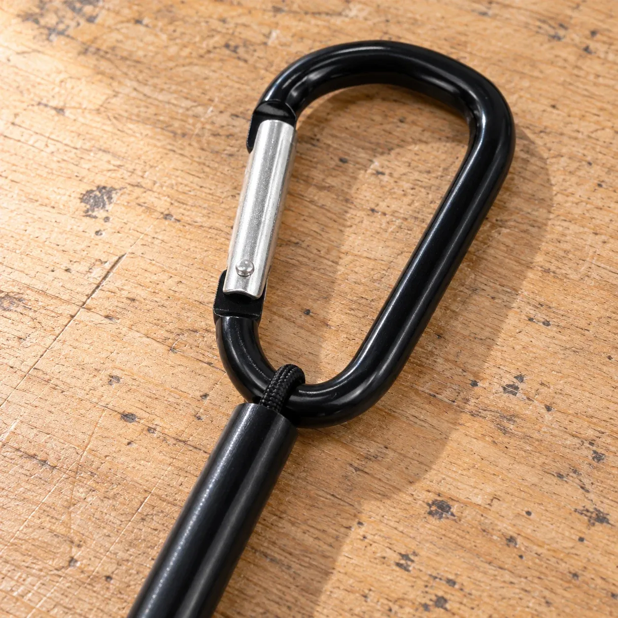 Clip-On Tippet Spool Holder actual source-supported construction detail