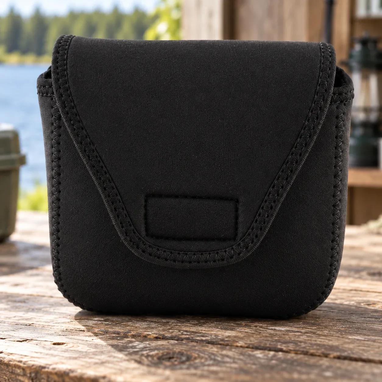 Easton Reel Cover - Black, double-layer spinning-reel cover - construction detail