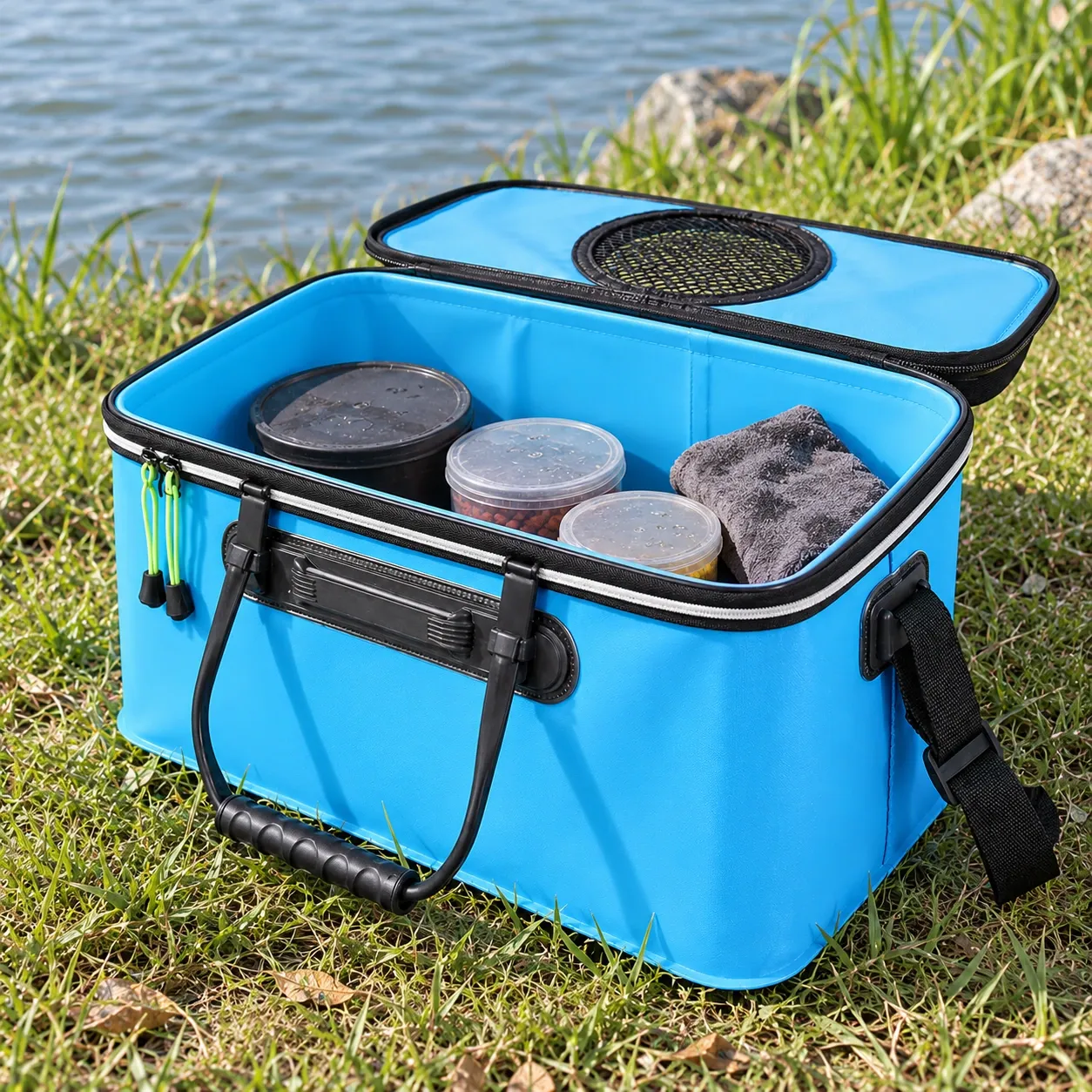 Rory Zip Fishing Bucket - In use